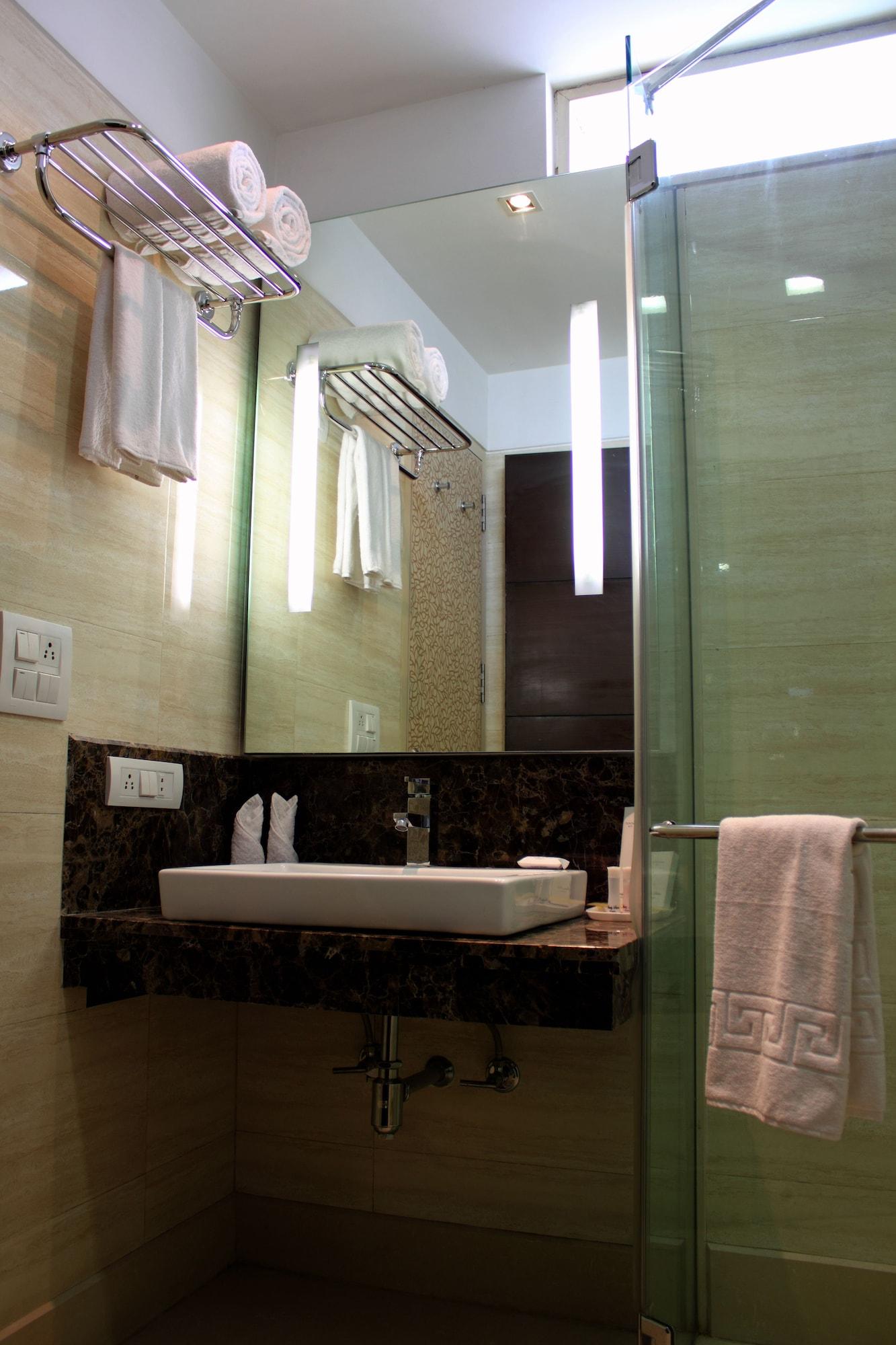 Stately Suites Mg Road Gurgaon Buitenkant foto